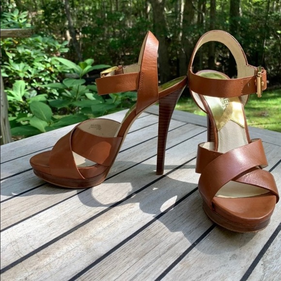 Michael Kors high heels - Picture 3 of 5